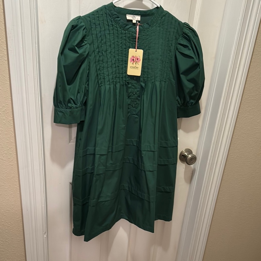 Entro Green Casual Dress